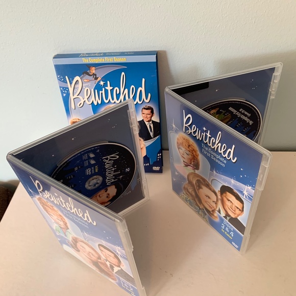 Bewitched The Complete First Season in color DVD - Picture 8 of 9